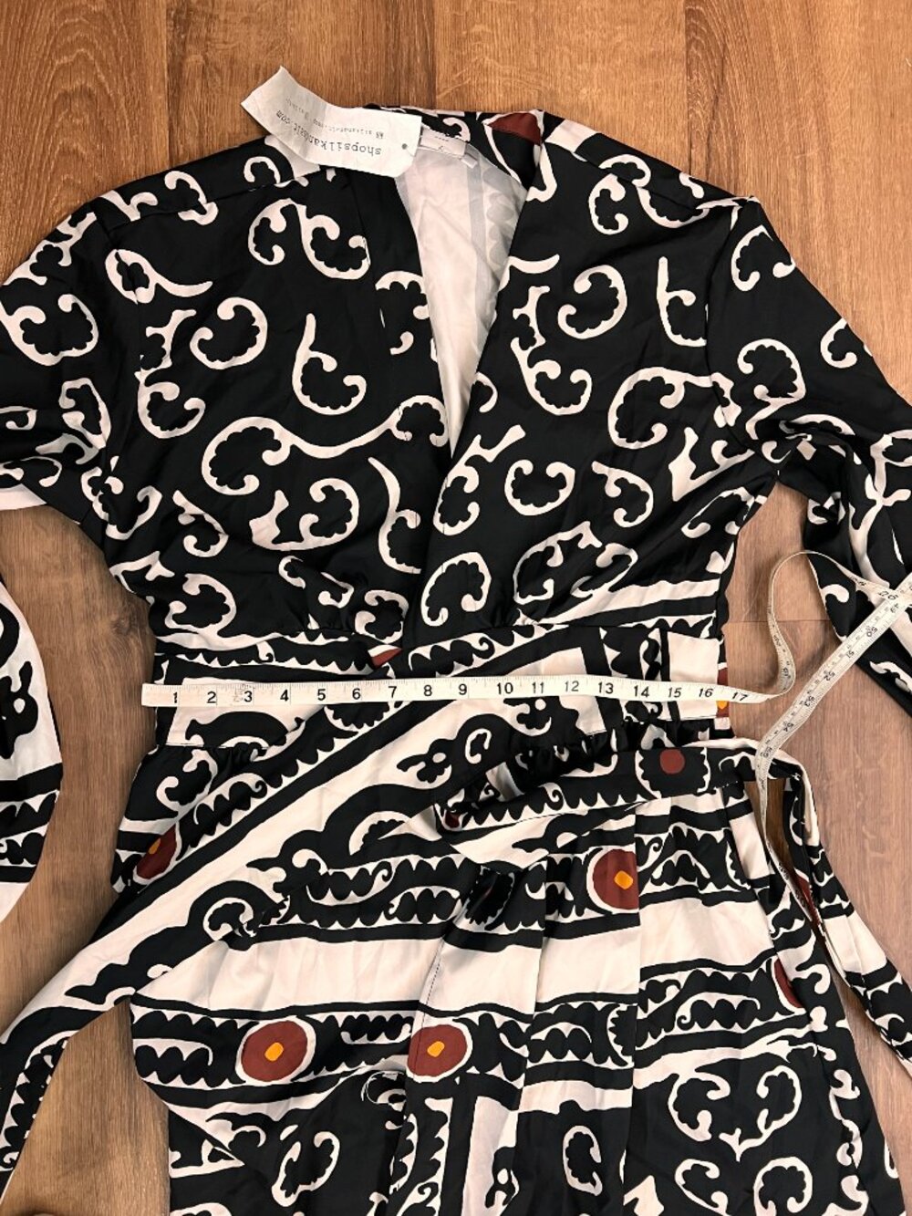 Black & White Printed Long Sleeve Maxi Dress with Belt - Picture 11 of 14